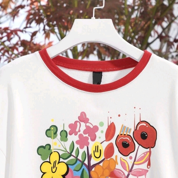 Contrast Trim Floral Print Pullover - Picture 3 of 6